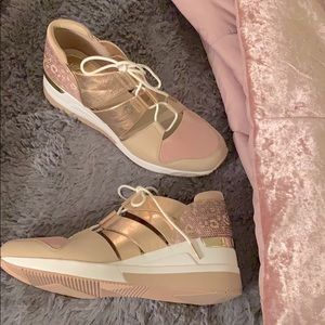 Michael Kors healed lace up tennis shoes Gorgeous!